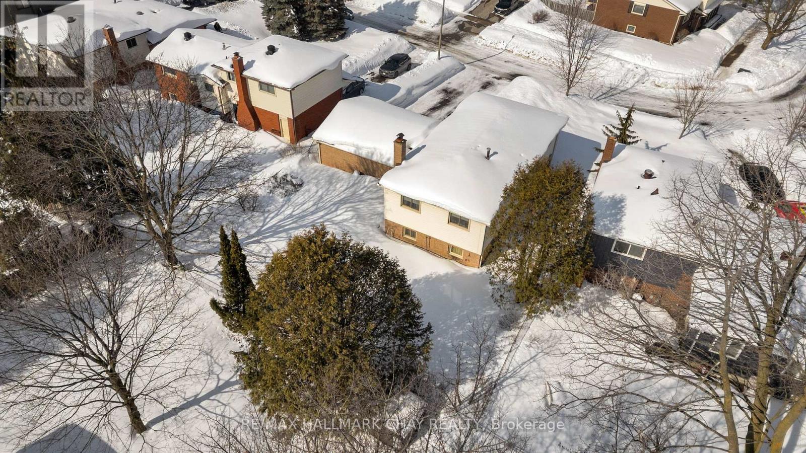 13 Grand Place, Barrie (Allandale Heights), Ontario  L4N 4Y3 - Photo 22 - S12836614