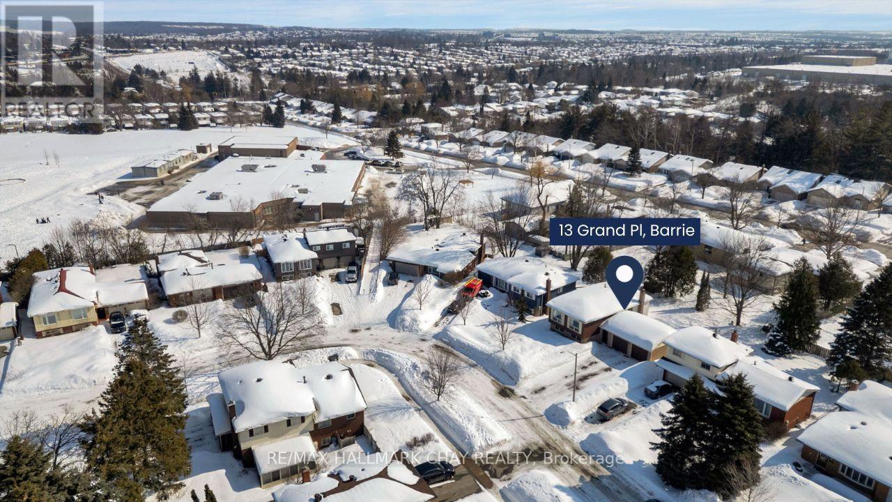 13 Grand Place, Barrie (Allandale Heights), Ontario  L4N 4Y3 - Photo 23 - S12836614