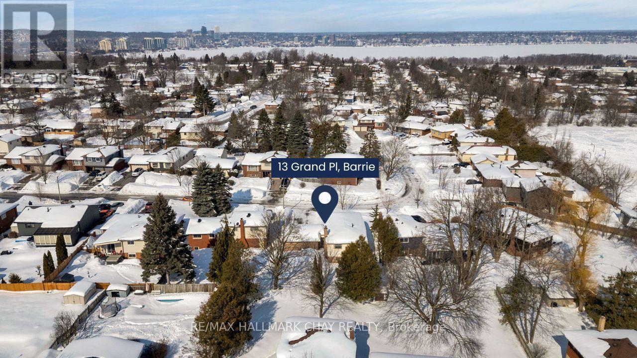 13 Grand Place, Barrie (Allandale Heights), Ontario  L4N 4Y3 - Photo 25 - S12836614