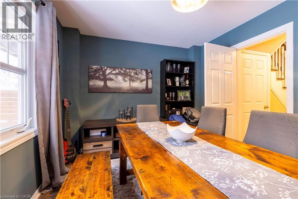 701 Homer Watson Boulevard Unit# 38, Kitchener, Ontario  N2C 0B5 - Photo 3 - 40808915