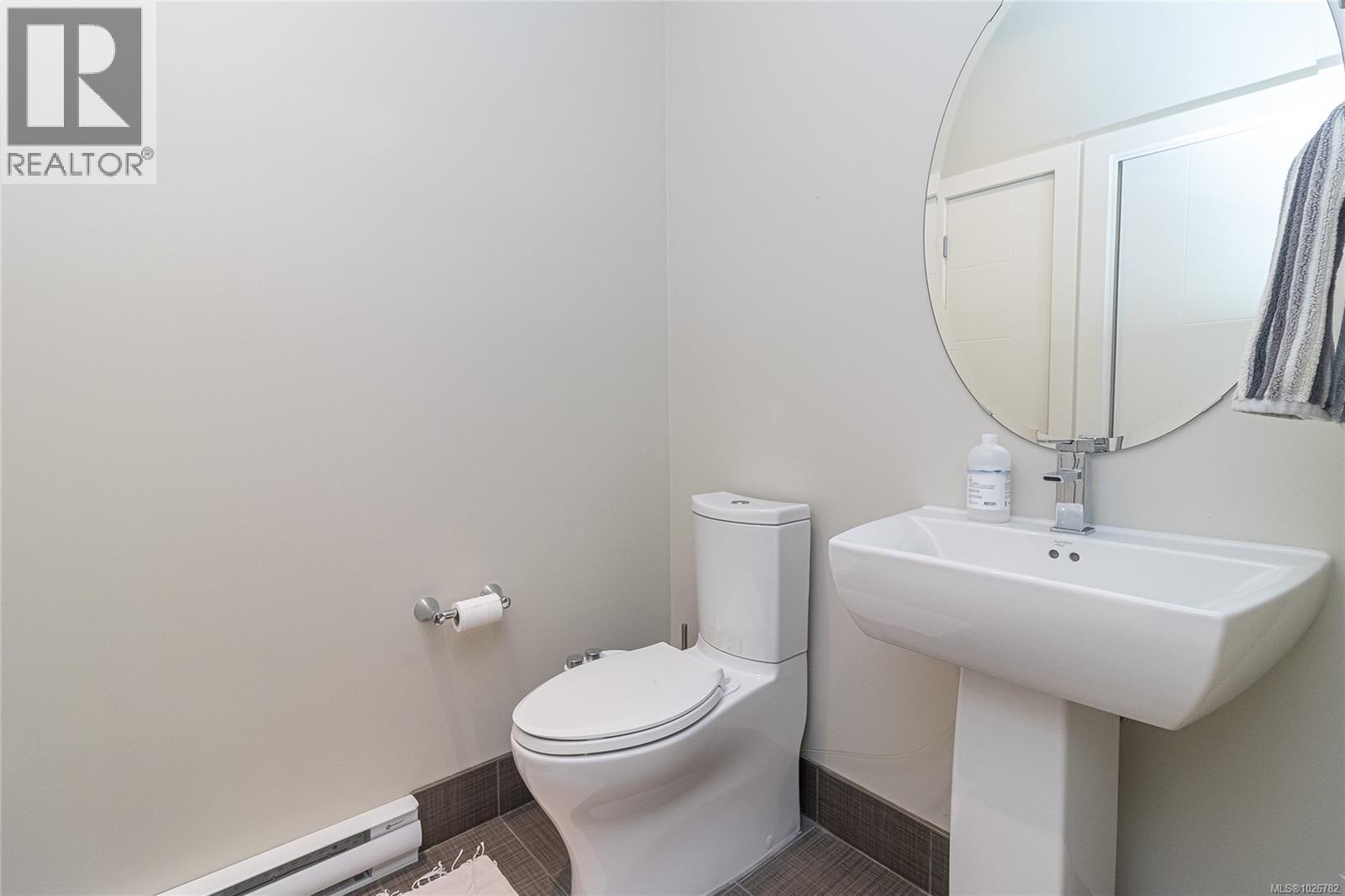 9710 Fifth St, Sidney, British Columbia  V8V 0B3 - Photo 12 - 1026782