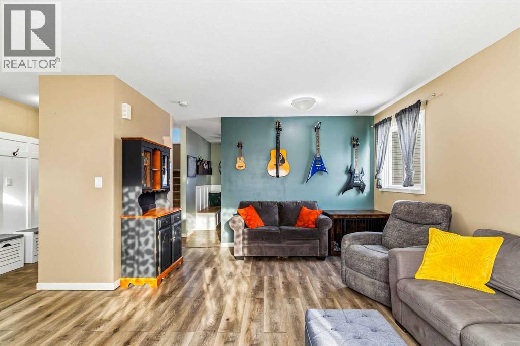 9, 711 Beacon Hill Drive, Fort Mcmurray, Alberta T9H 3R5 - Photo 8 - A2283376