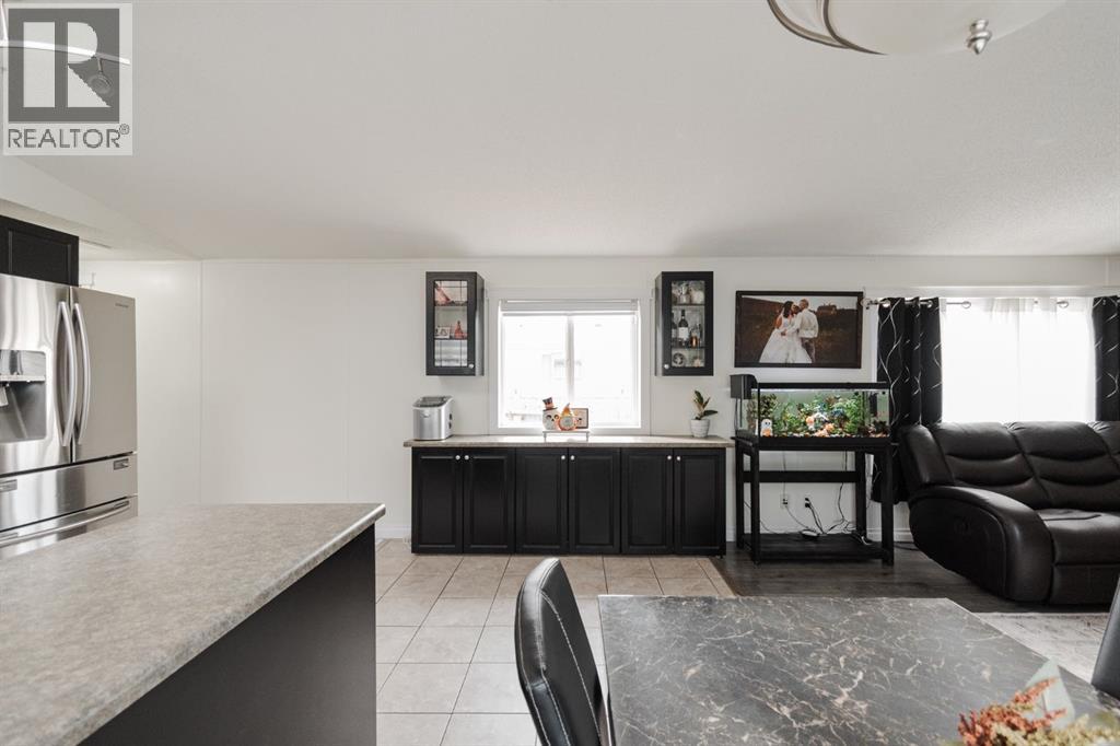 152 Harpe Way, Fort Mcmurray, Alberta T9K 2K6 - Photo 12 - A2287263