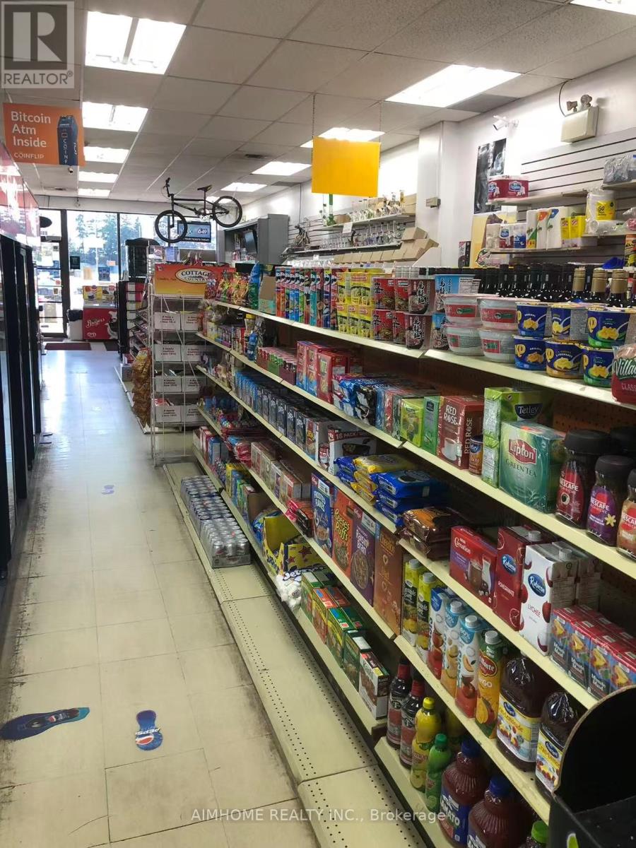 102 - 4396 King Street, Kitchener, Ontario N2P 2G4 - Photo 2 - X12836540