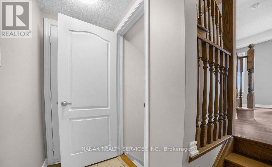 77 Great Falls Boulevard, Hamilton, Ontario  L8B 1Y5 - Photo 10 - X12836582