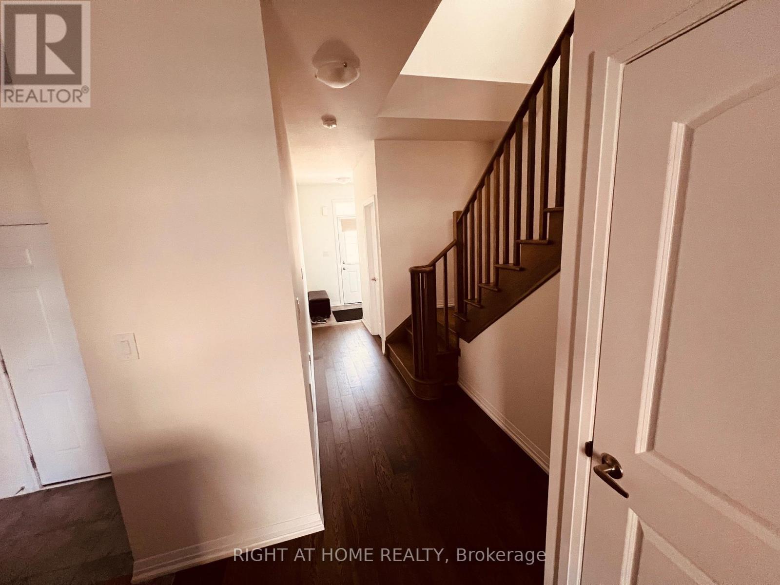 12 Lonsdale Road, Haldimand, Ontario  N3W 0J7 - Photo 13 - X12836604