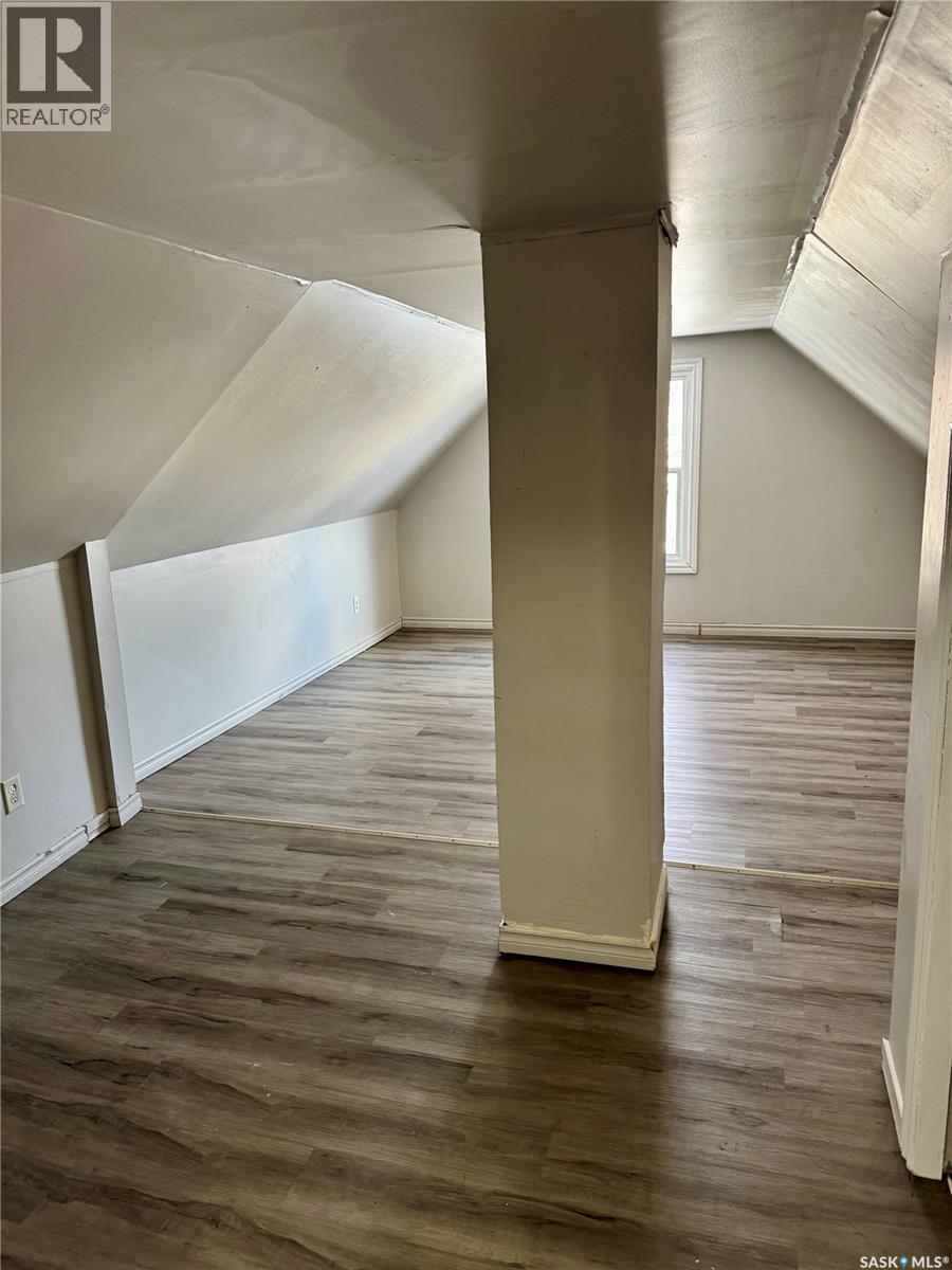 1137 Mctavish Street, Regina, Saskatchewan  S4T 3V6 - Photo 8 - SK029544