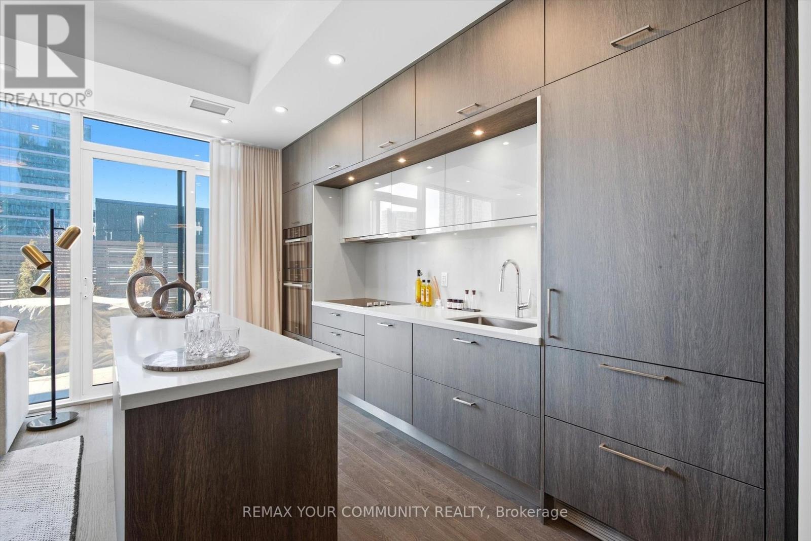 501 - 480 Front Street W, Toronto, Ontario  M5V 0V5 - Photo 16 - C12515078