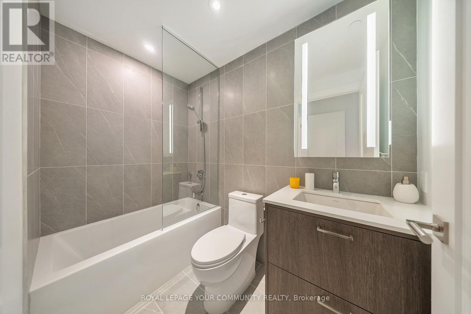 501 - 480 Front Street W, Toronto, Ontario  M5V 0V5 - Photo 9 - C12515078