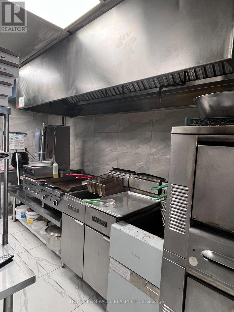 36 Old Kingston Road, Ajax (Central West), Ontario  L1T 2Z7 - Photo 8 - E12818382