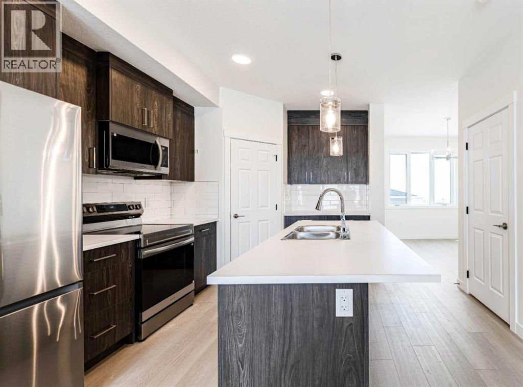 1921 Mccaskill Drive, Crossfield, Alberta  T0M 0S0 - Photo 6 - A2278527