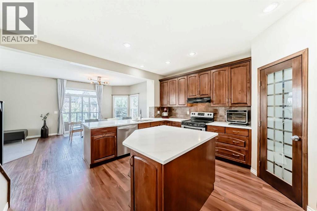 325 West Lakeview Drive, Chestermere, Alberta  T1X 1T2 - Photo 13 - A2285458