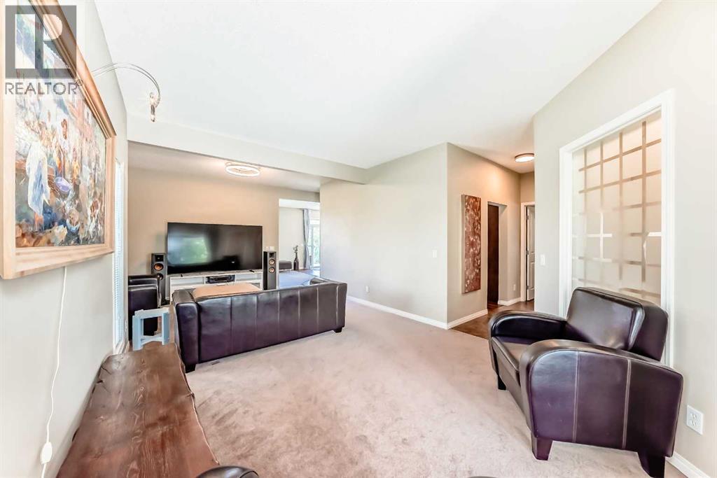 325 West Lakeview Drive, Chestermere, Alberta  T1X 1T2 - Photo 7 - A2285458