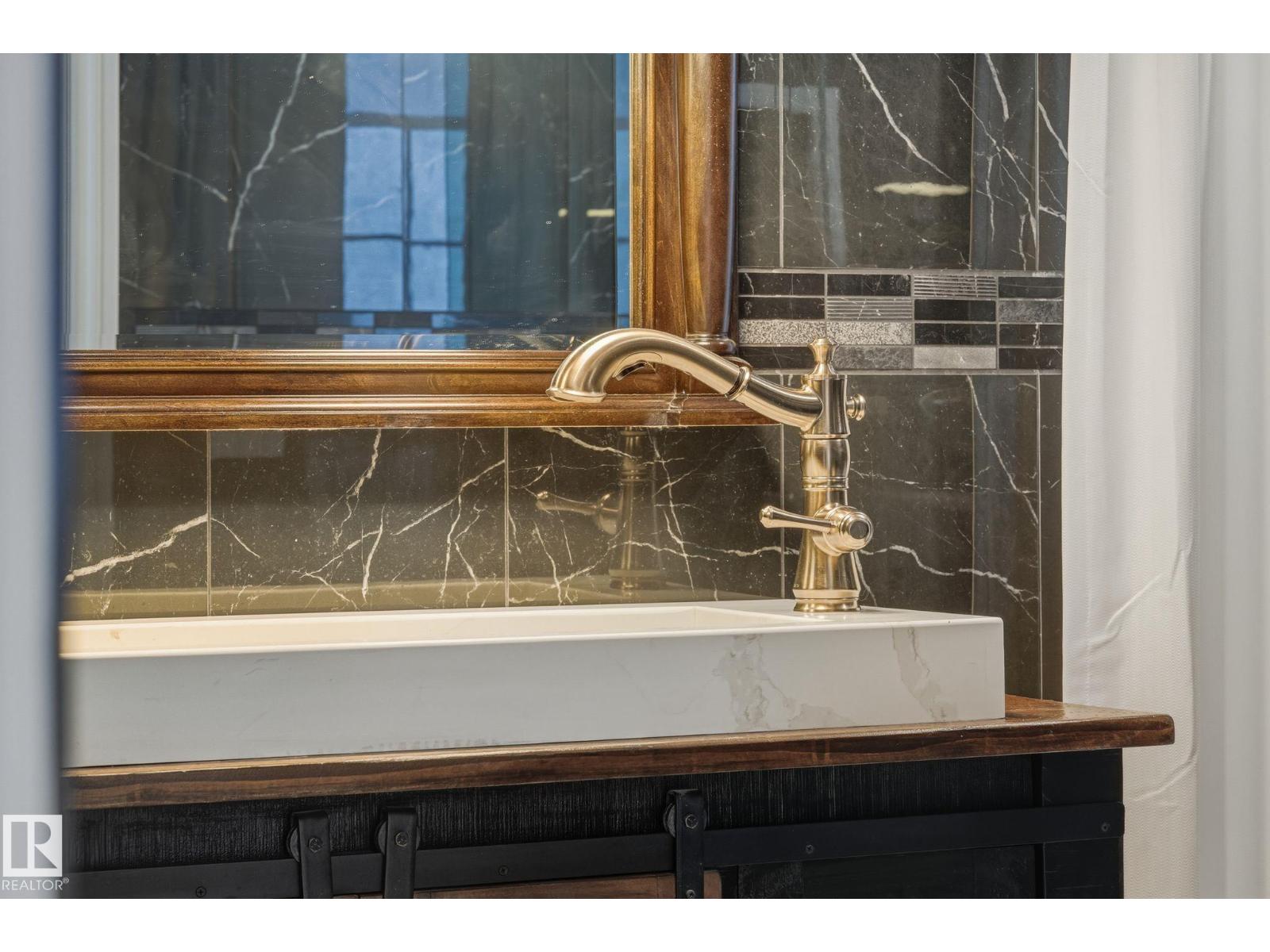 11833 102 Av Nw, Edmonton, Alberta  T5K 0R6 - Photo 64 - E4467302