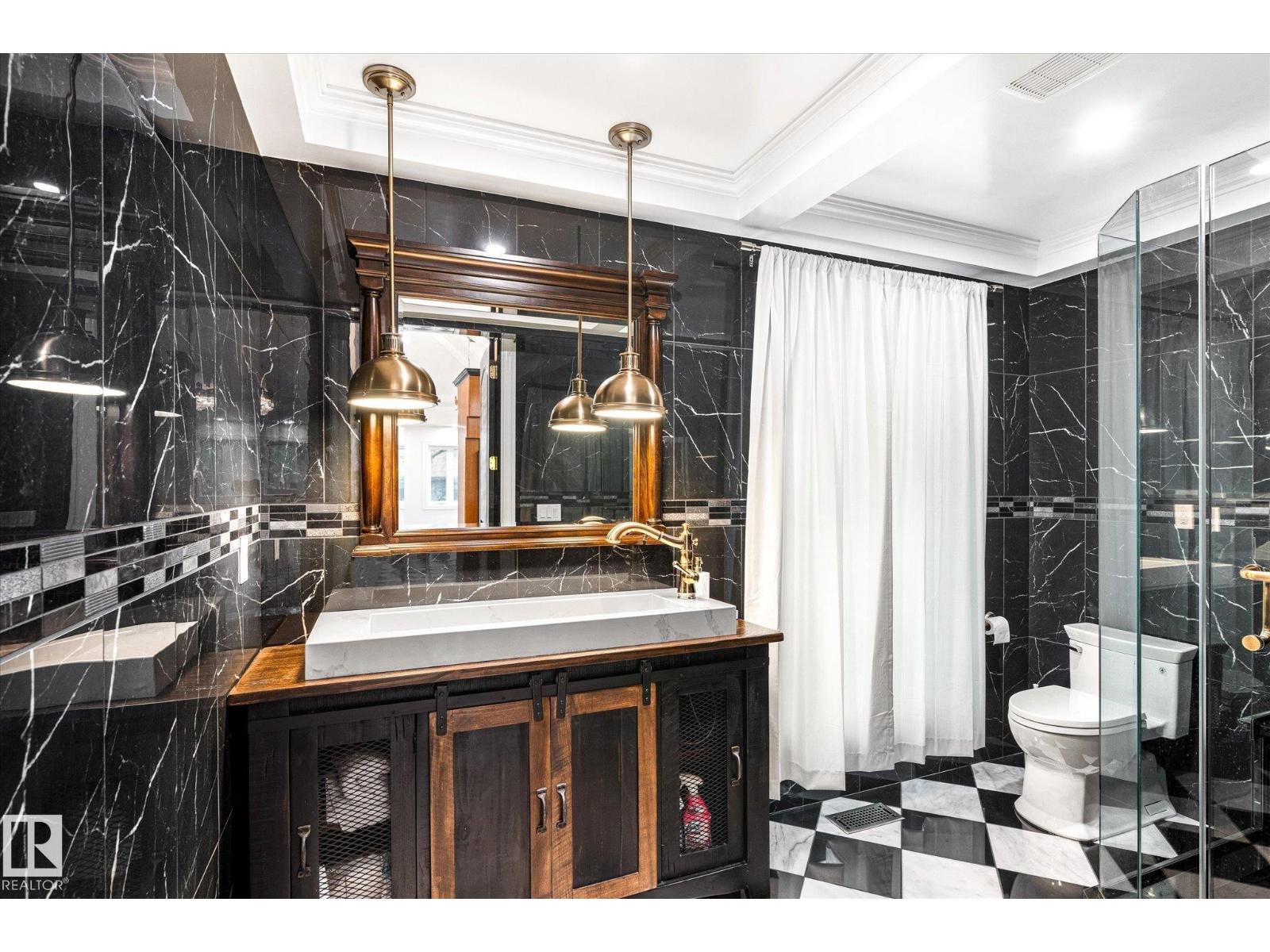 11833 102 Av Nw, Edmonton, Alberta  T5K 0R6 - Photo 27 - E4467302