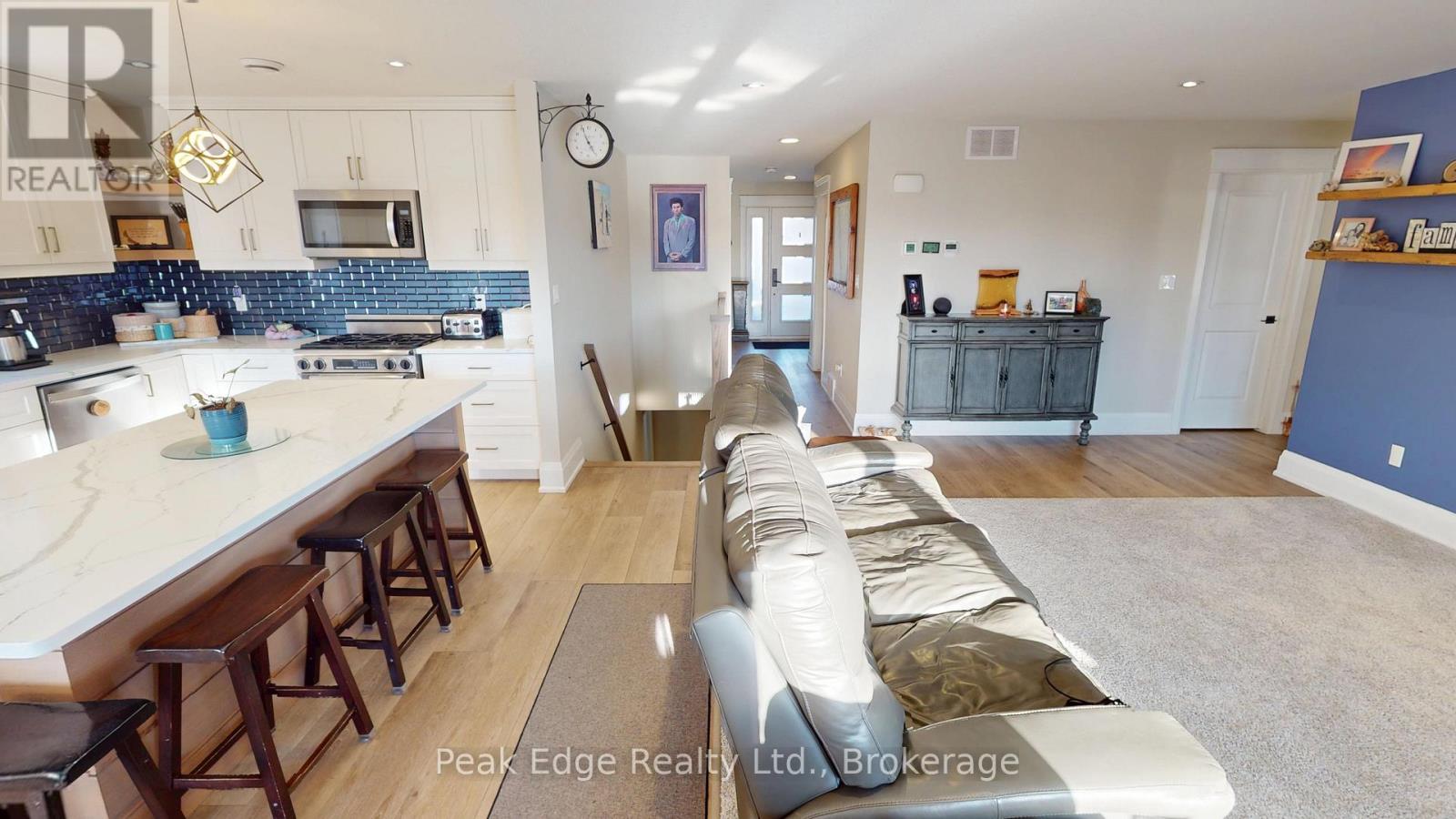 196 17th Avenue A Avenue, Hanover, Ontario  N4N 0B5 - Photo 9 - X12836538