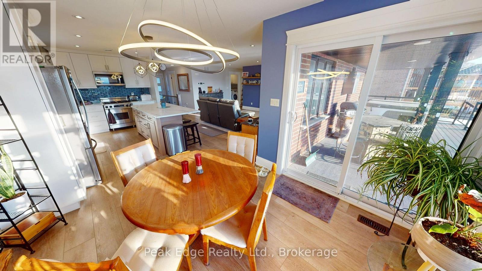 196 17th Avenue A Avenue, Hanover, Ontario  N4N 0B5 - Photo 7 - X12836538