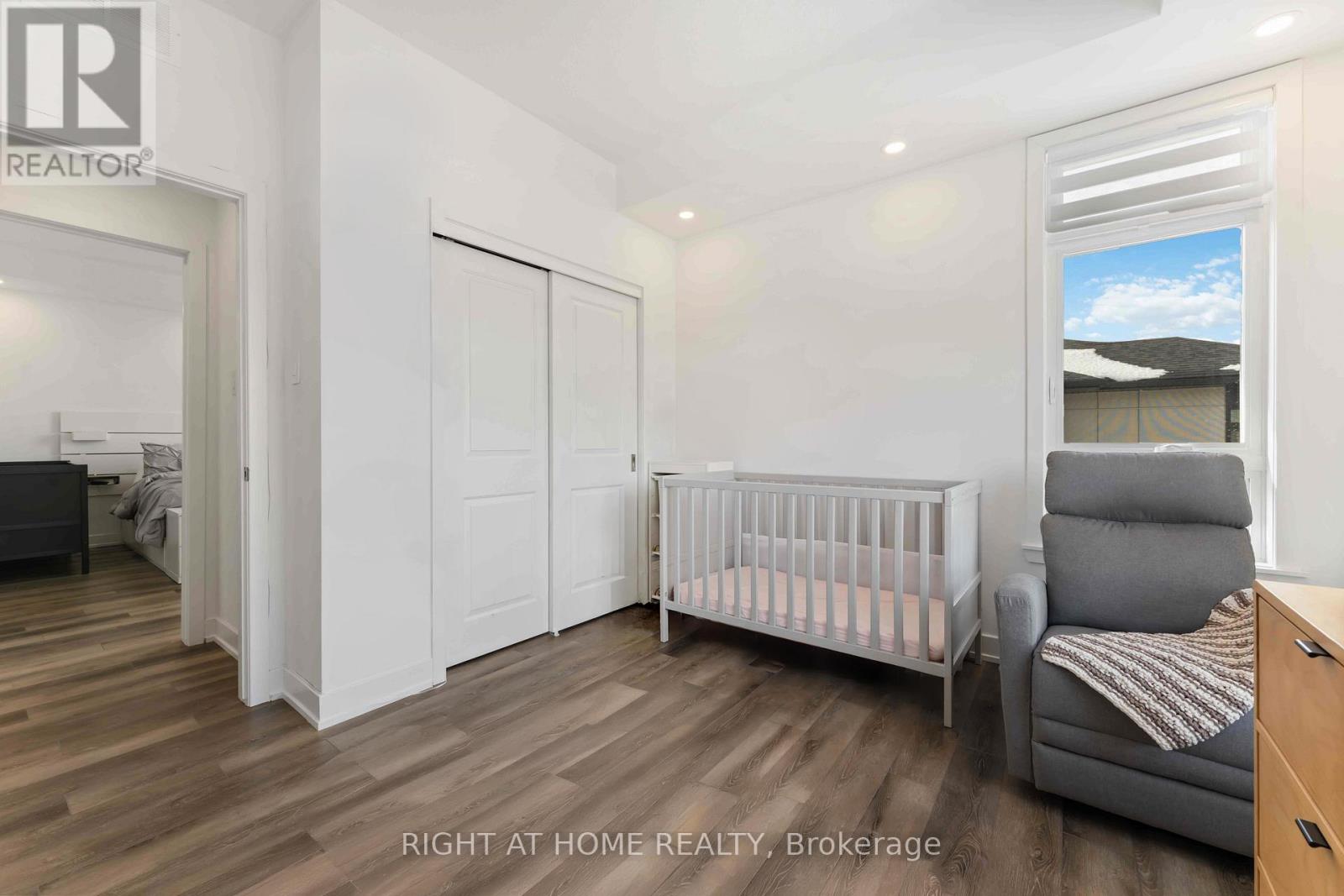 B - 380 Rolling Meadow Crescent, Ottawa, Ontario  K1W 0S1 - Photo 14 - X12836710