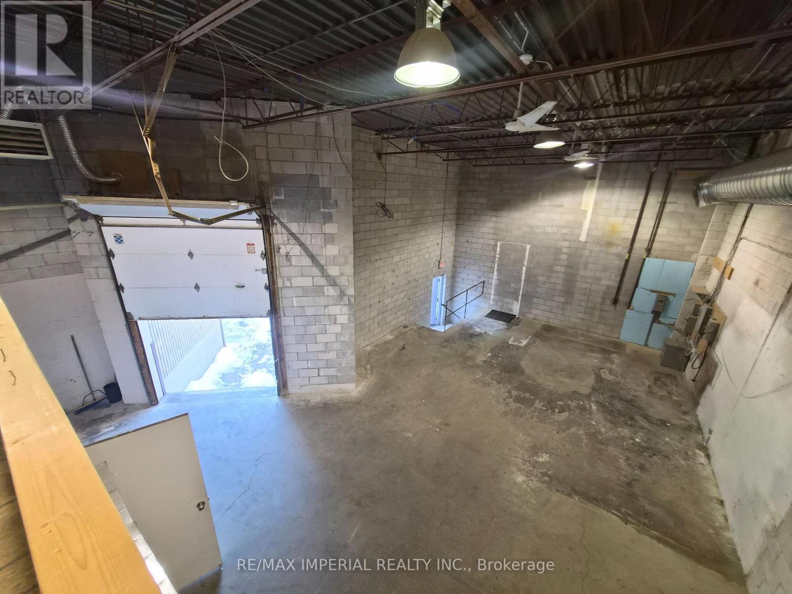 11 - 170 West Beaver Creek Road, Richmond Hill, Ontario  L4B 1L6 - Photo 3 - N12722502