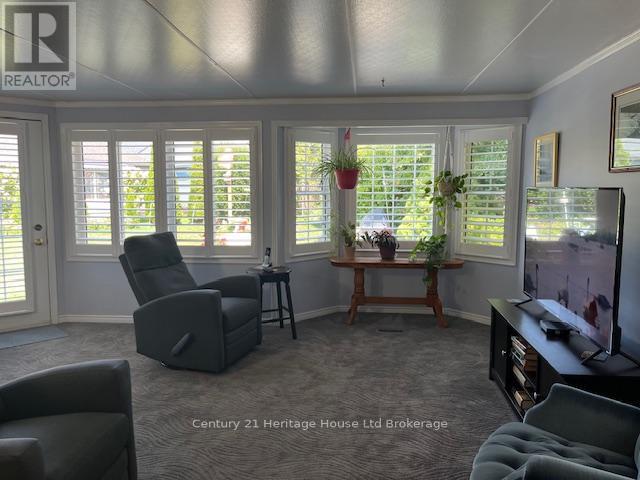 65 Edwin Crescent, Tillsonburg, Ontario  N4G 5H2 - Photo 13 - X12836616