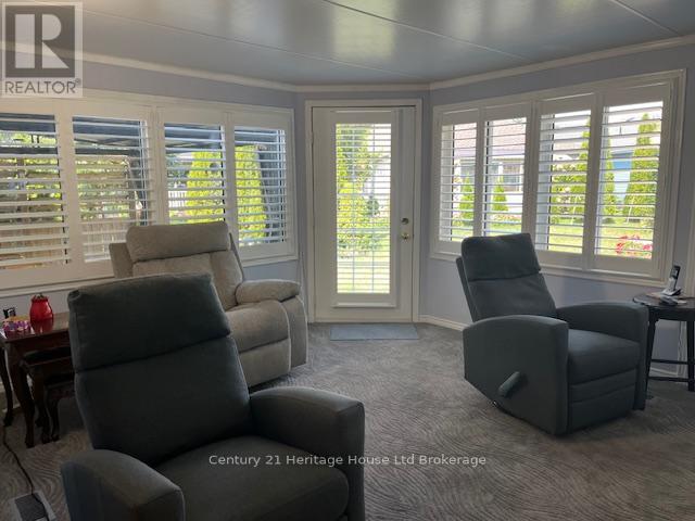 65 Edwin Crescent, Tillsonburg, Ontario  N4G 5H2 - Photo 14 - X12836616