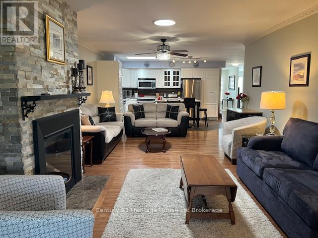 65 Edwin Crescent, Tillsonburg, Ontario  N4G 5H2 - Photo 15 - X12836616