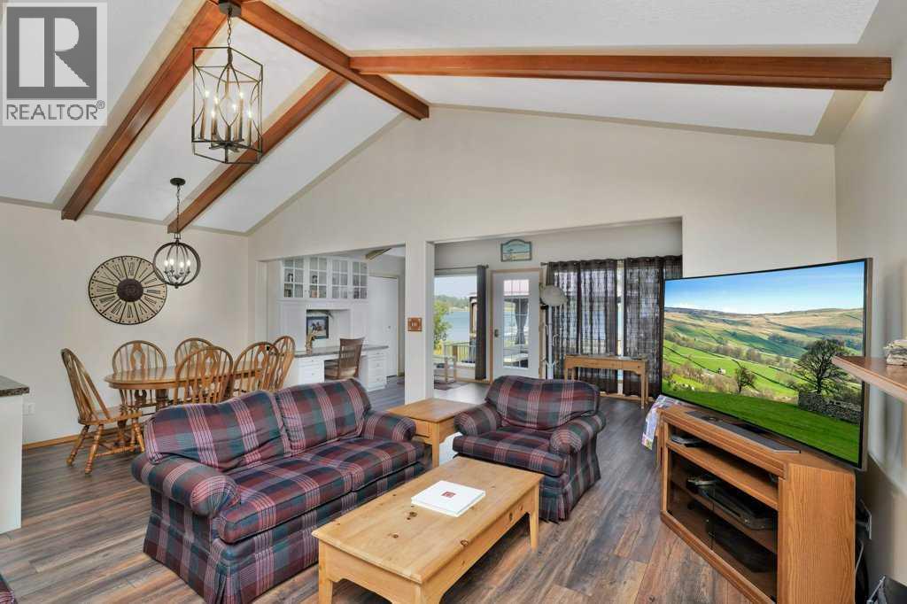 34 Beach Street E, Rochon Sands, Alberta  T0C 3B0 - Photo 12 - A2275388