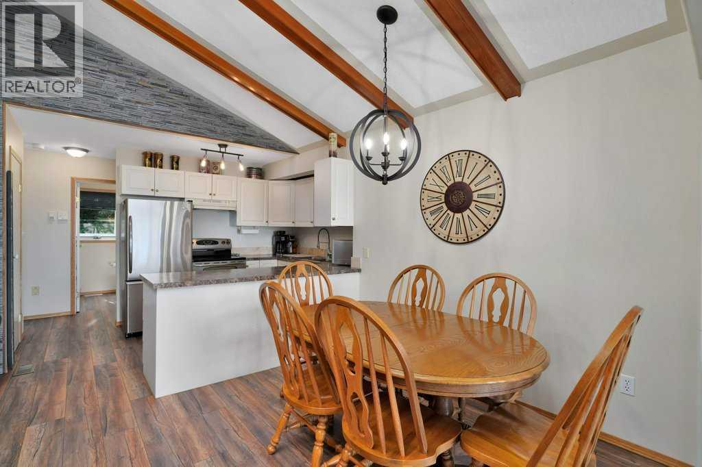 34 Beach Street E, Rochon Sands, Alberta  T0C 3B0 - Photo 8 - A2275388