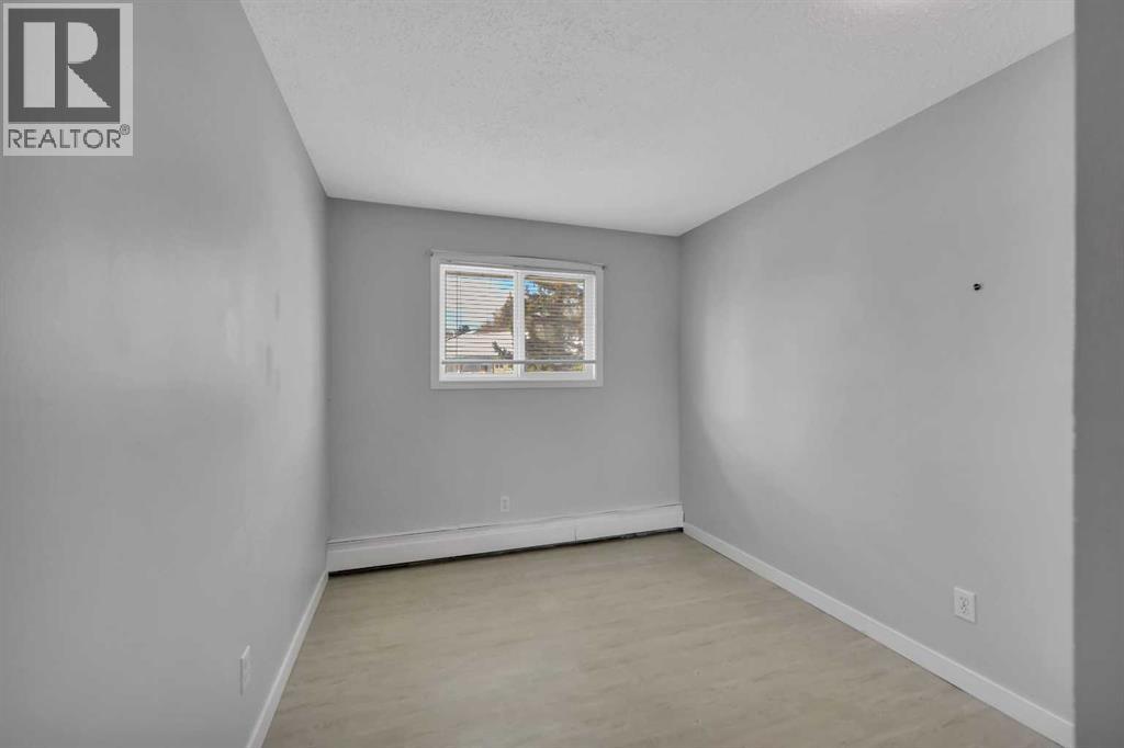 305, 5812 61 Street, Red Deer, Alberta  T4N 6H4 - Photo 17 - A2285944