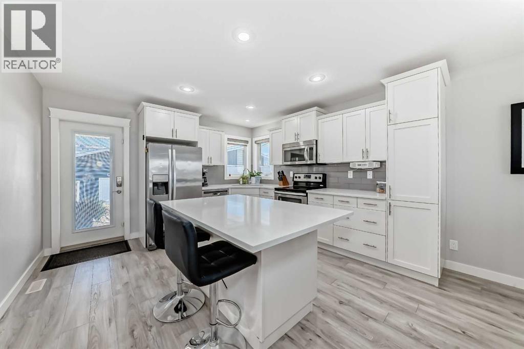 7 Victor Close, Sylvan Lake, Alberta  T4S 0P3 - Photo 10 - A2287972