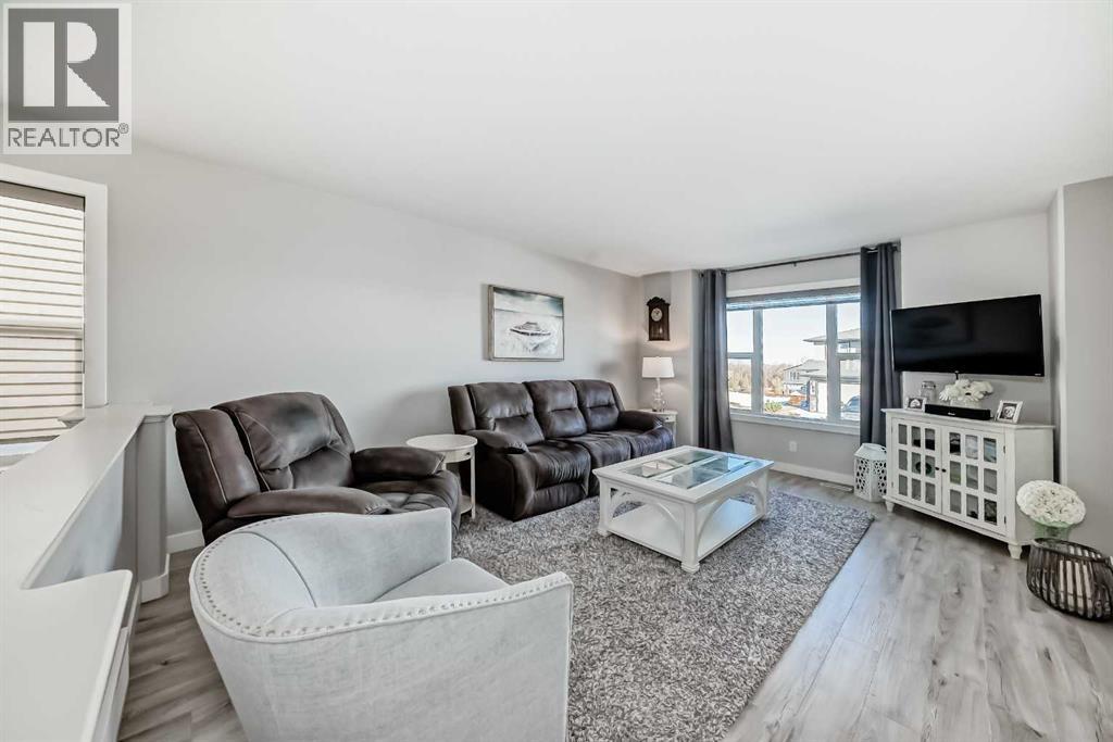 7 Victor Close, Sylvan Lake, Alberta  T4S 0P3 - Photo 4 - A2287972