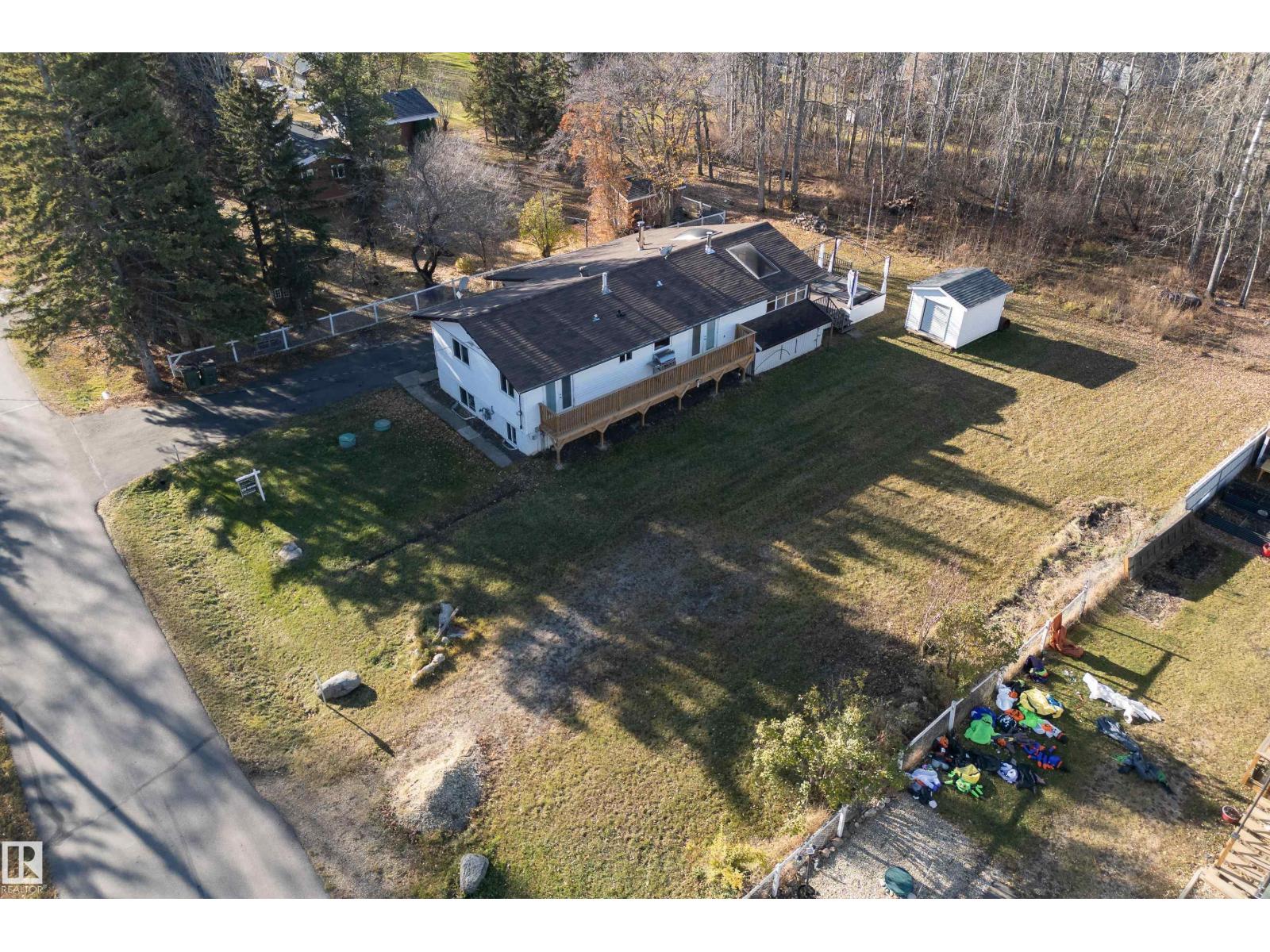 620 6 St, Rural Lac Ste. Anne County, Alberta  T0E 1A0 - Photo 43 - E4475547