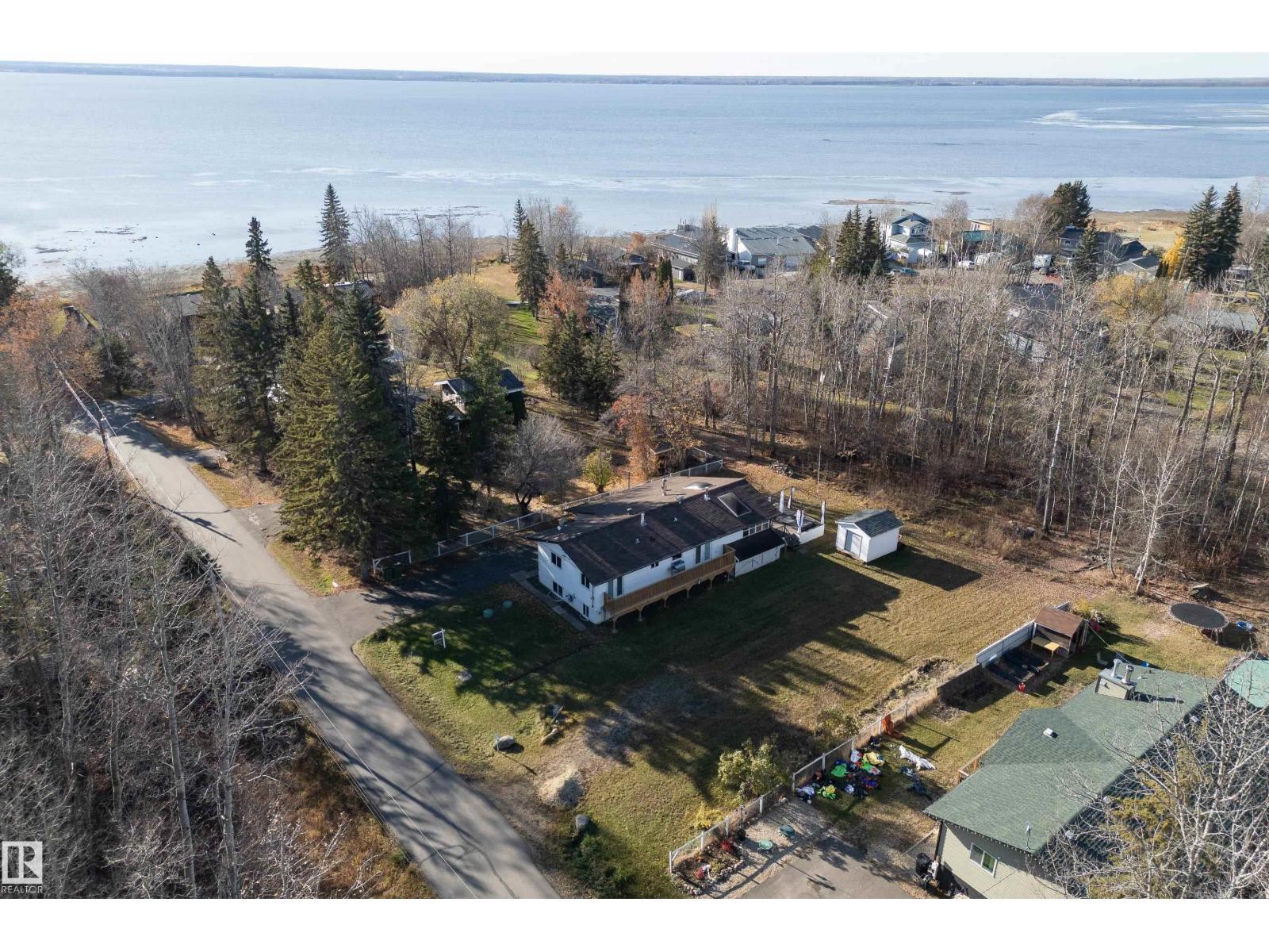 620 6 St, Rural Lac Ste. Anne County, Alberta  T0E 1A0 - Photo 44 - E4475547