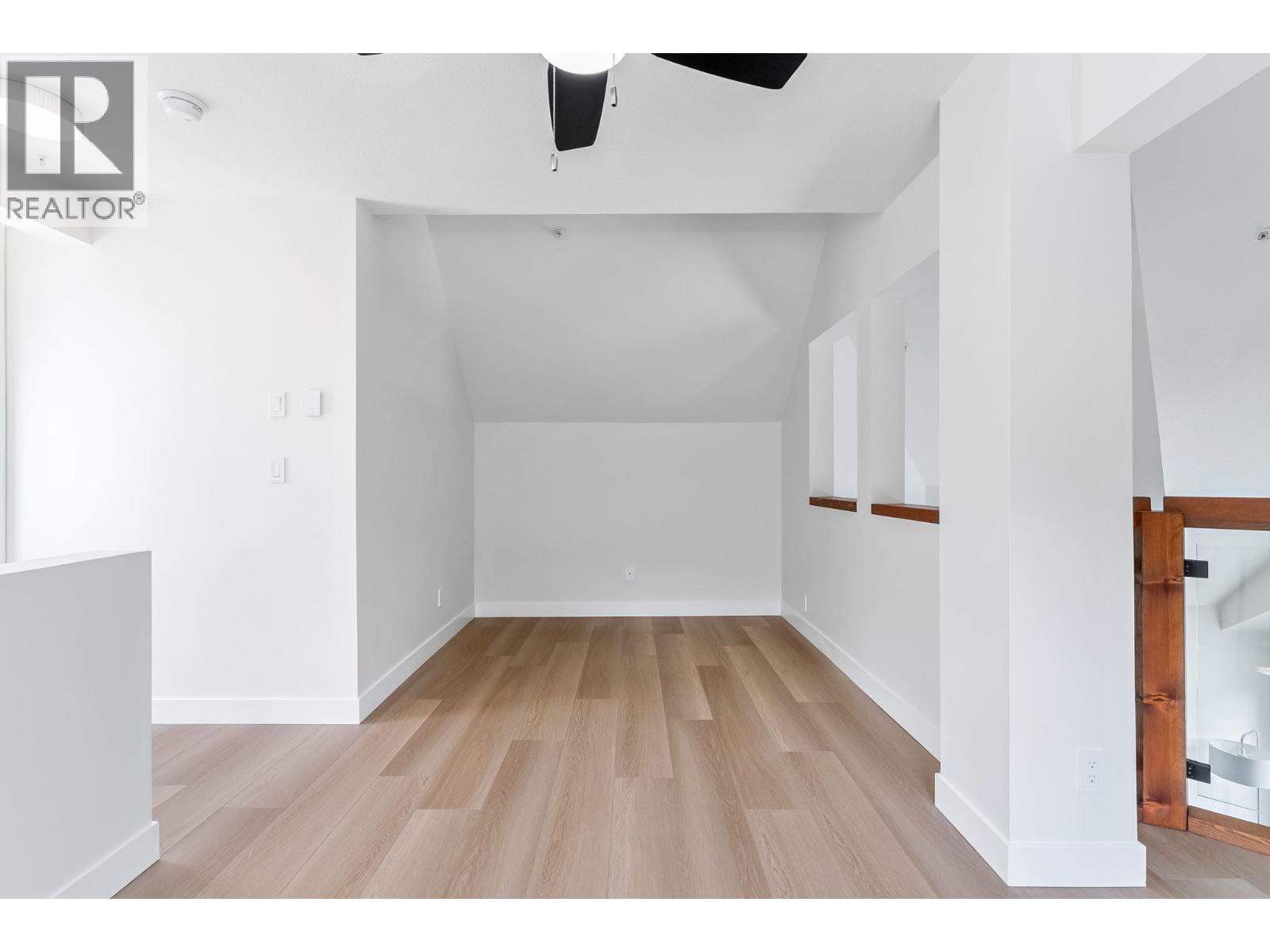 312 1466 Pemberton Avenue, Squamish, British Columbia  V8B 0K1 - Photo 12 - R3094724