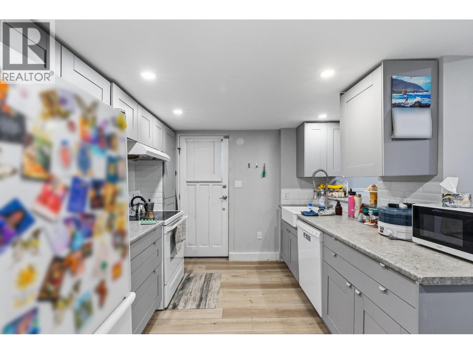 363 Dartmoor Drive, Coquitlam, British Columbia  V3K 5R6 - Photo 28 - R3094915