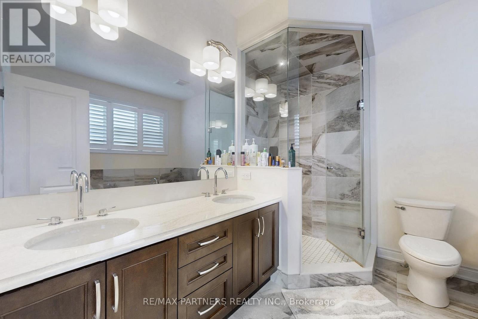 26 Island Green Lane, Markham, Ontario  L6C 0Y7 - Photo 29 - N12836642