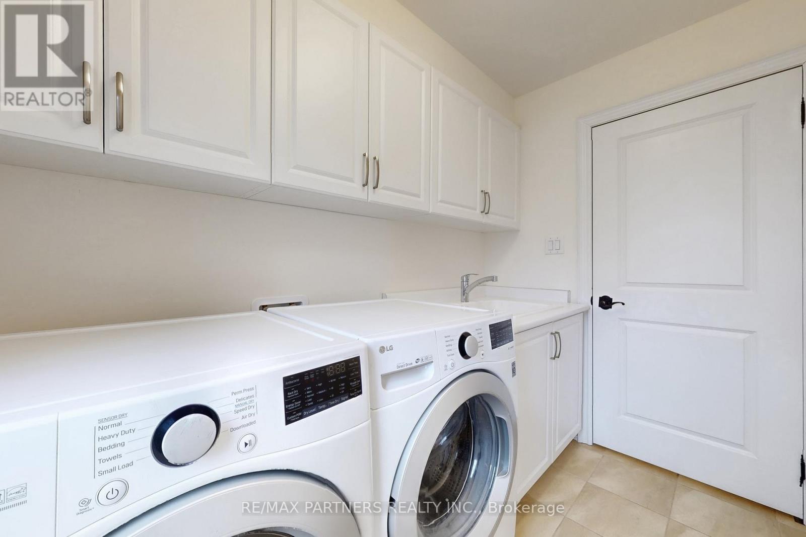 26 Island Green Lane, Markham, Ontario  L6C 0Y7 - Photo 44 - N12836642