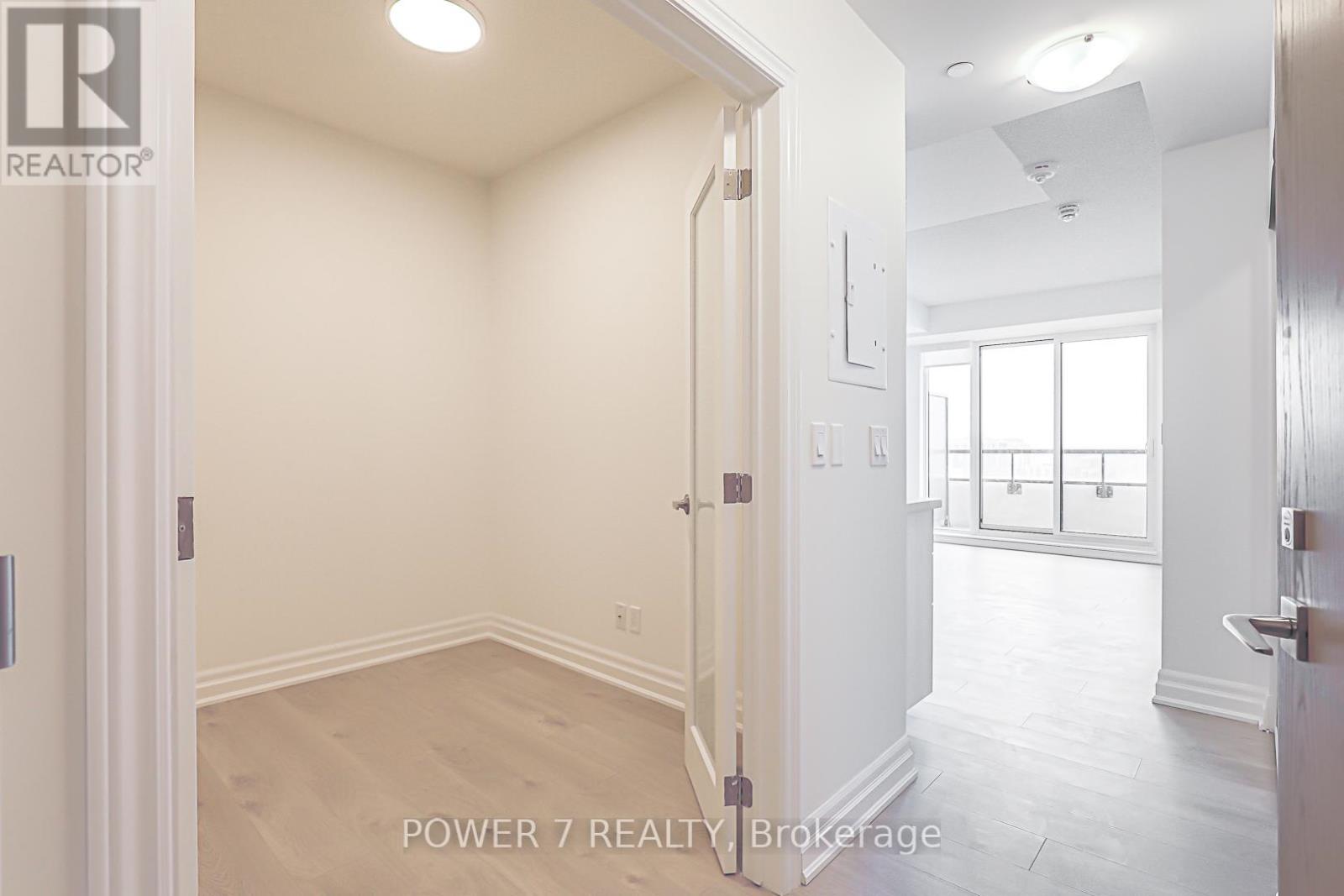 1117 - 8 Rouge Valley Drive, Markham, Ontario  L6G 0G8 - Photo 7 - N12836684