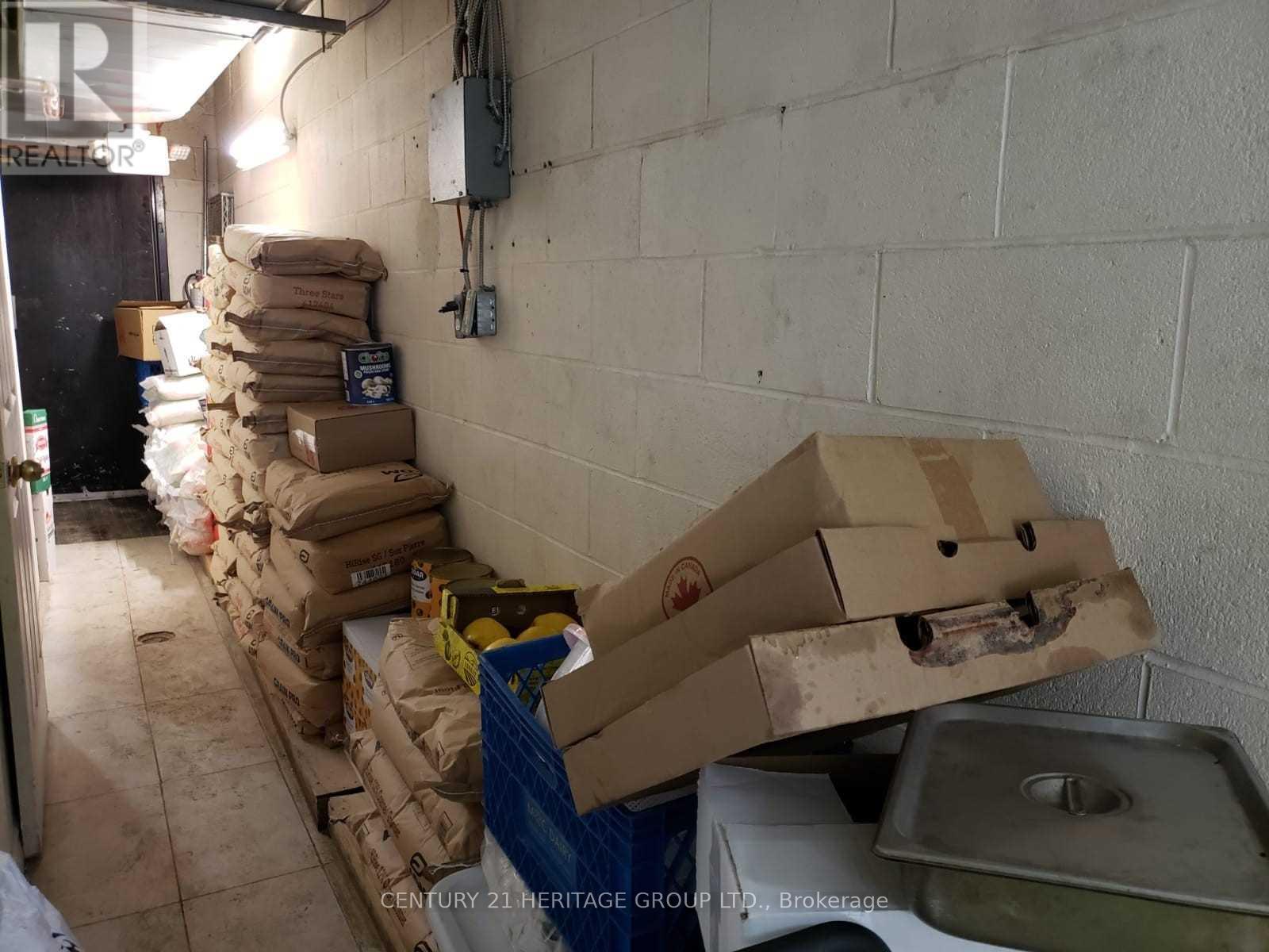 L6 - 10720 Yonge Street, Richmond Hill, Ontario  L4C 3C9 - Photo 16 - N12836690