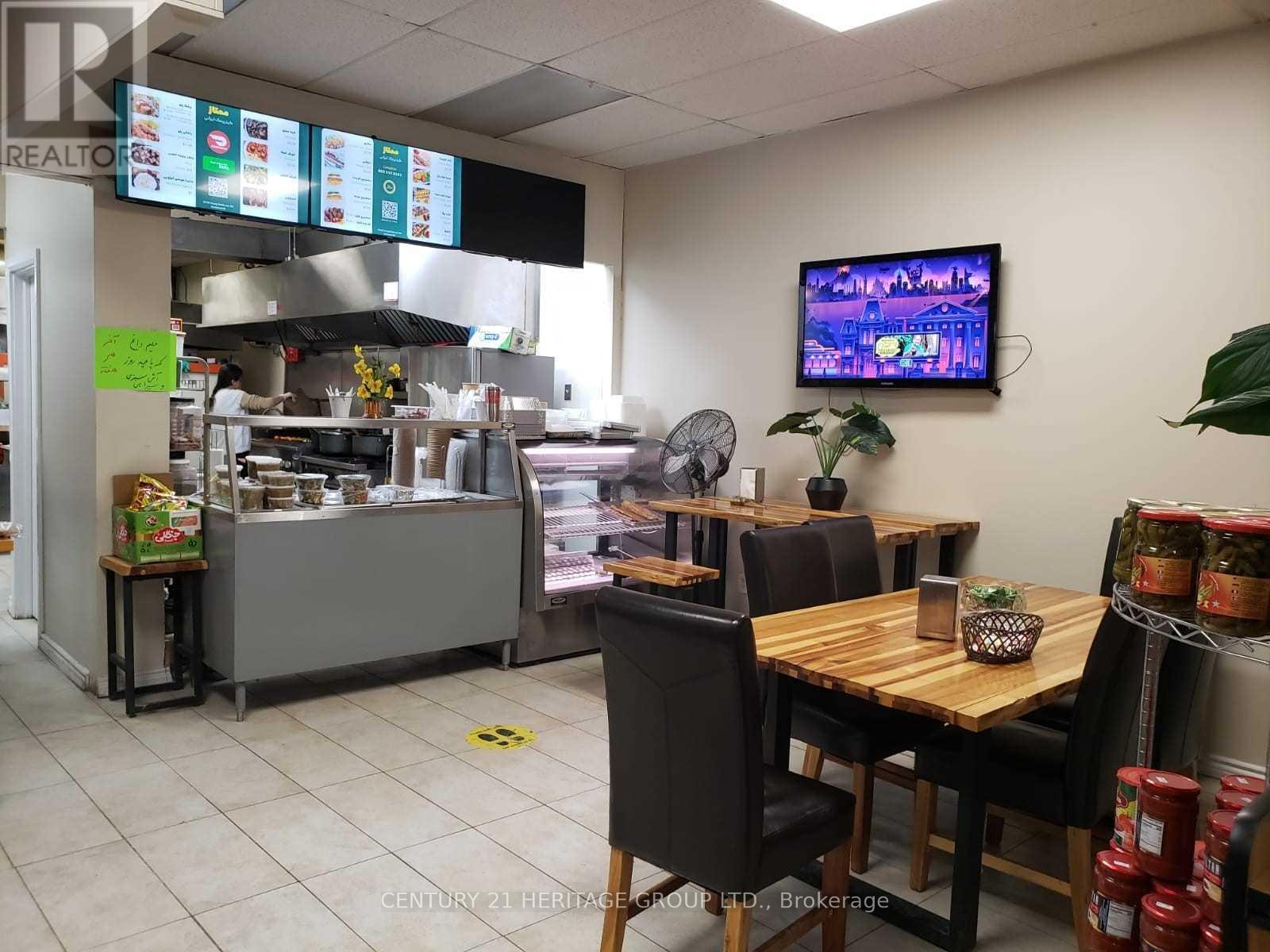 L6 - 10720 Yonge Street, Richmond Hill, Ontario  L4C 3C9 - Photo 8 - N12836690