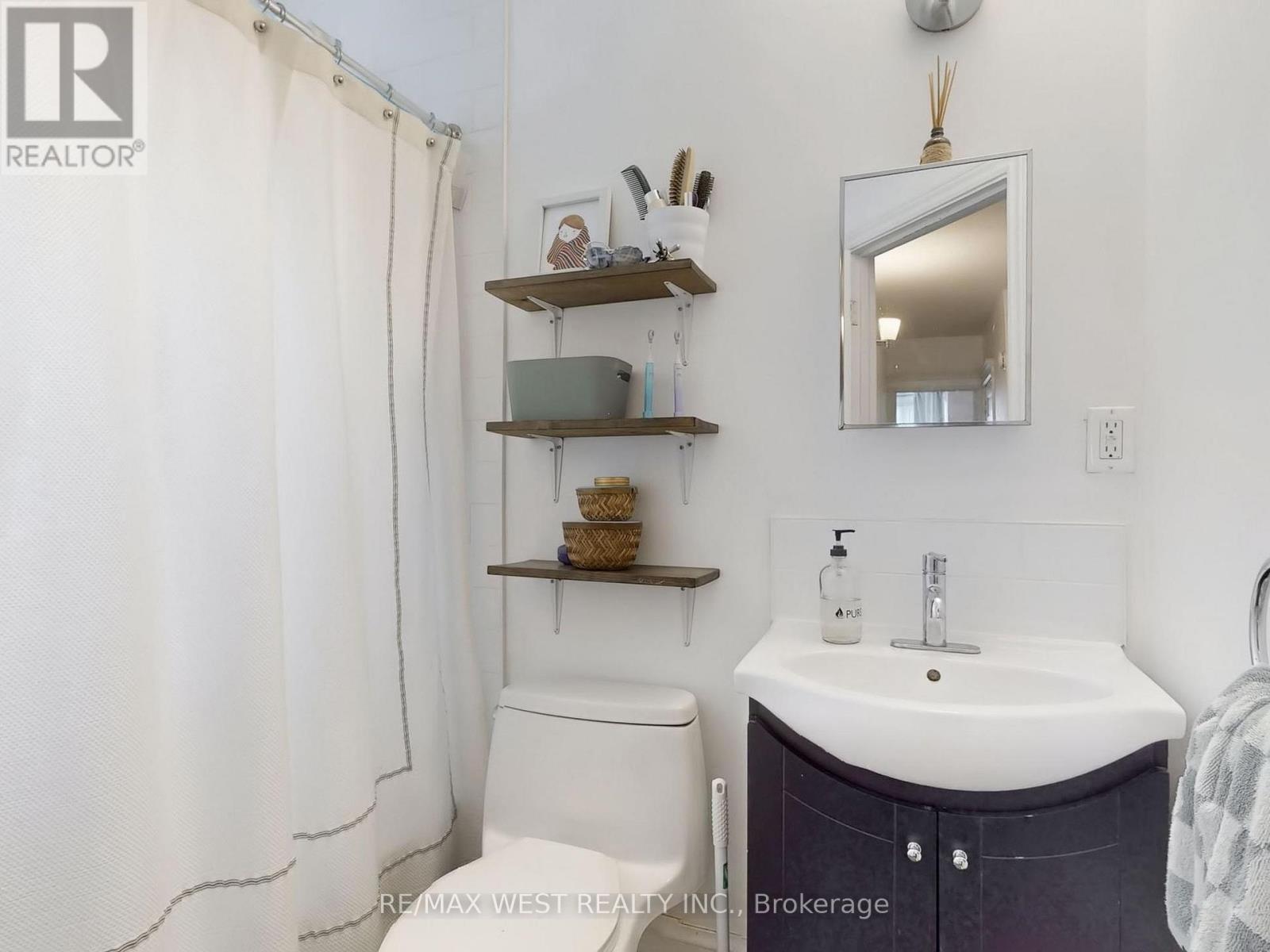 91 Olive Avenue, Toronto, Ontario  M6G 1V2 - Photo 35 - C12828182