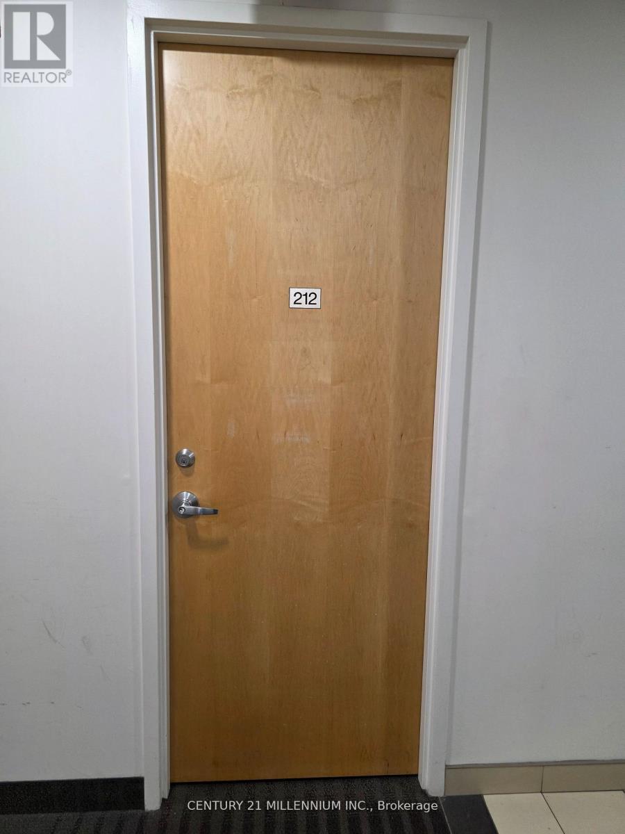 212 - 2250 Bovaird Drive E, Brampton, Ontario  L6R 0W3 - Photo 27 - W12836622