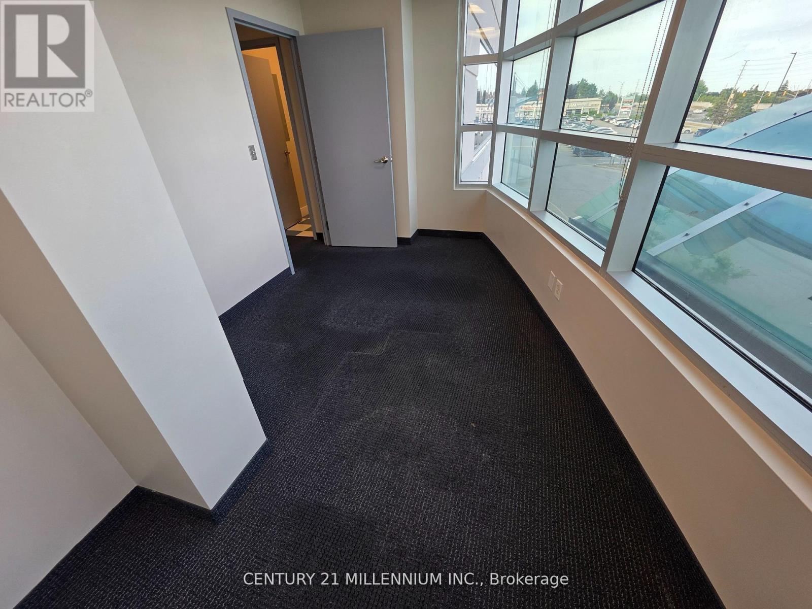 212 - 2250 Bovaird Drive E, Brampton, Ontario  L6R 0W3 - Photo 30 - W12836622