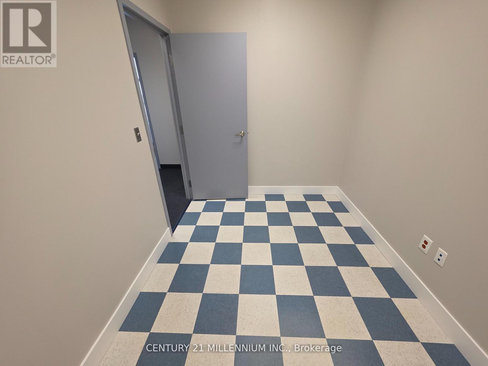 212 - 2250 Bovaird Drive E, Brampton, Ontario  L6R 0W3 - Photo 39 - W12836622