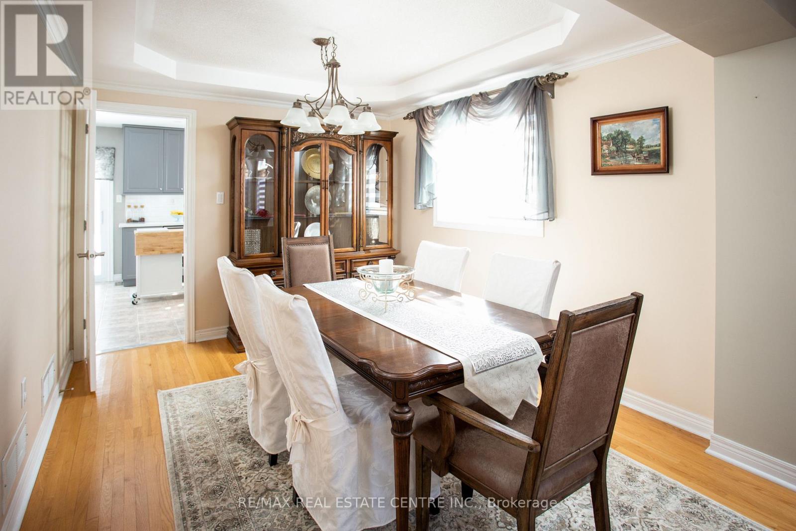 50 Cross Country Boulevard, Caledon, Ontario  L7E 2N6 - Photo 11 - W12836634