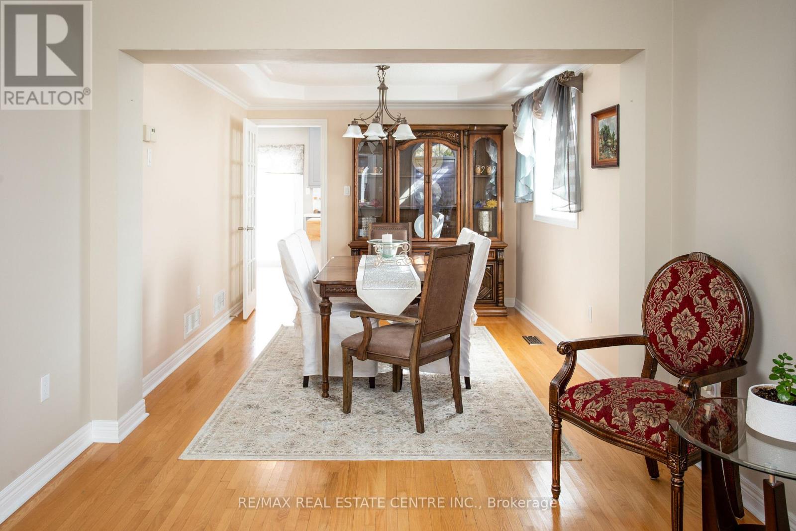 50 Cross Country Boulevard, Caledon, Ontario  L7E 2N6 - Photo 9 - W12836634