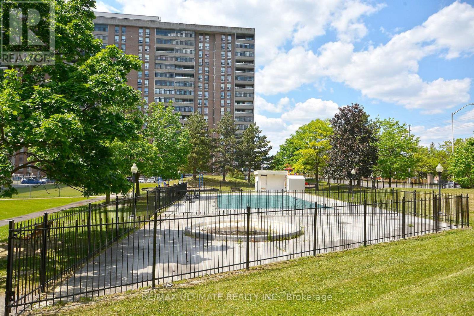 604 - 18 Knightsbridge Road, Brampton, Ontario  L6T 3X5 - Photo 17 - W12836646