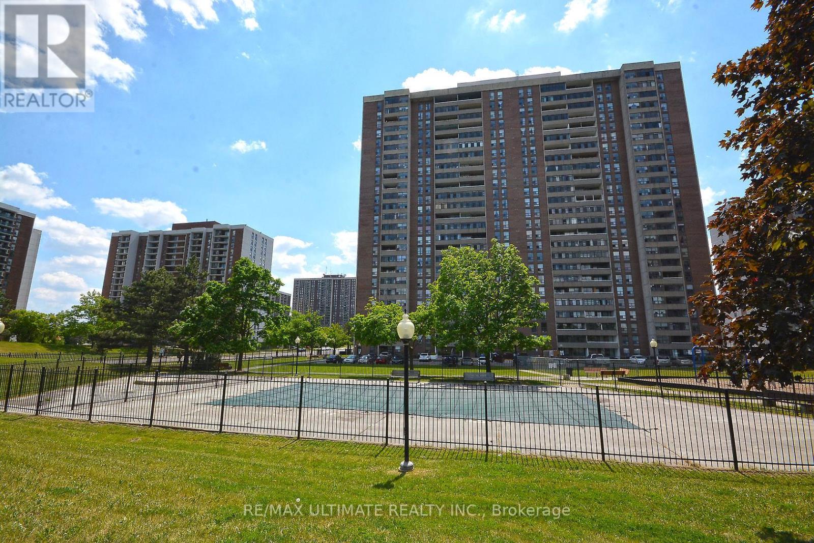 604 - 18 Knightsbridge Road, Brampton, Ontario  L6T 3X5 - Photo 18 - W12836646