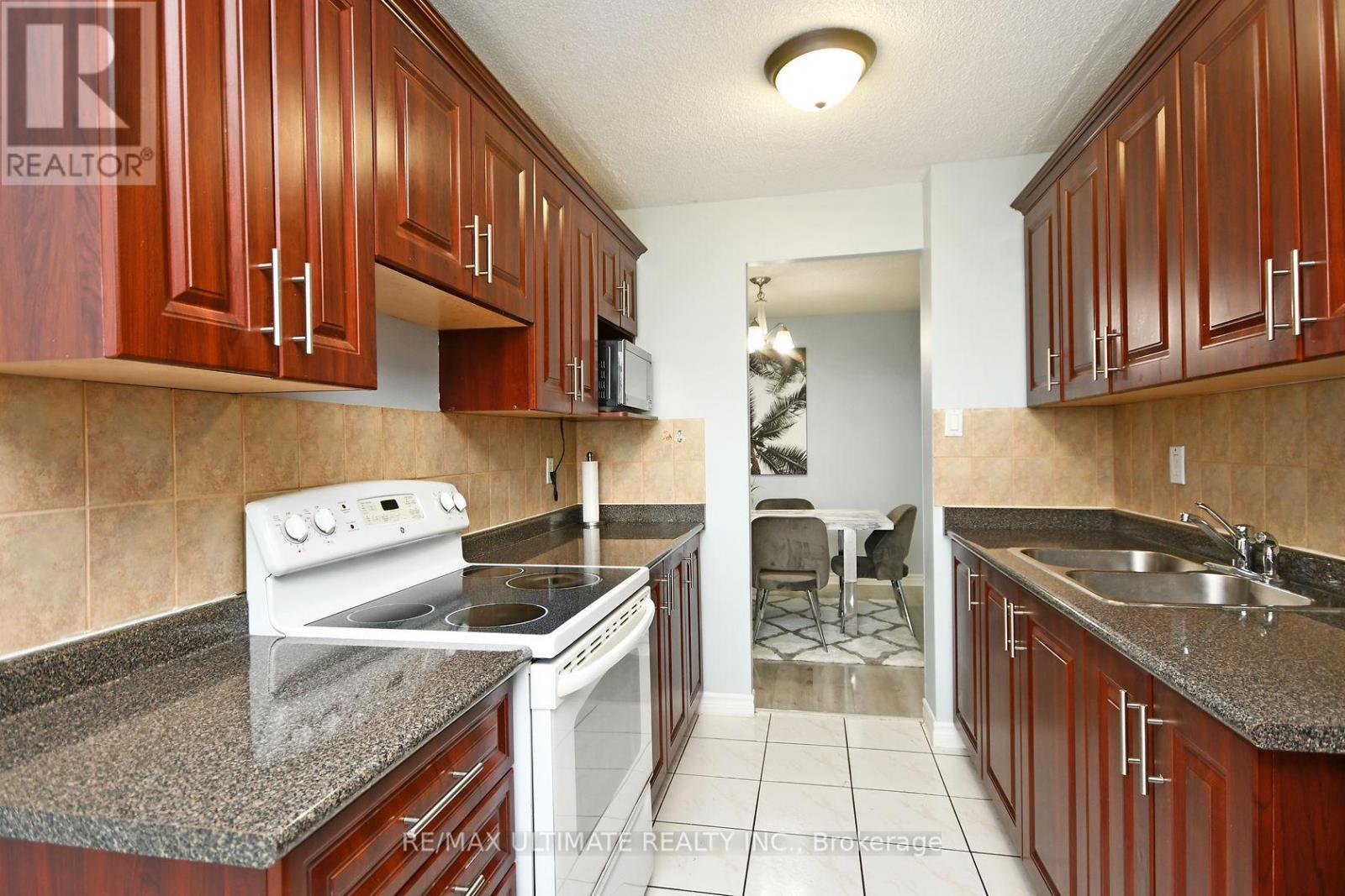 604 - 18 Knightsbridge Road, Brampton, Ontario  L6T 3X5 - Photo 32 - W12836646