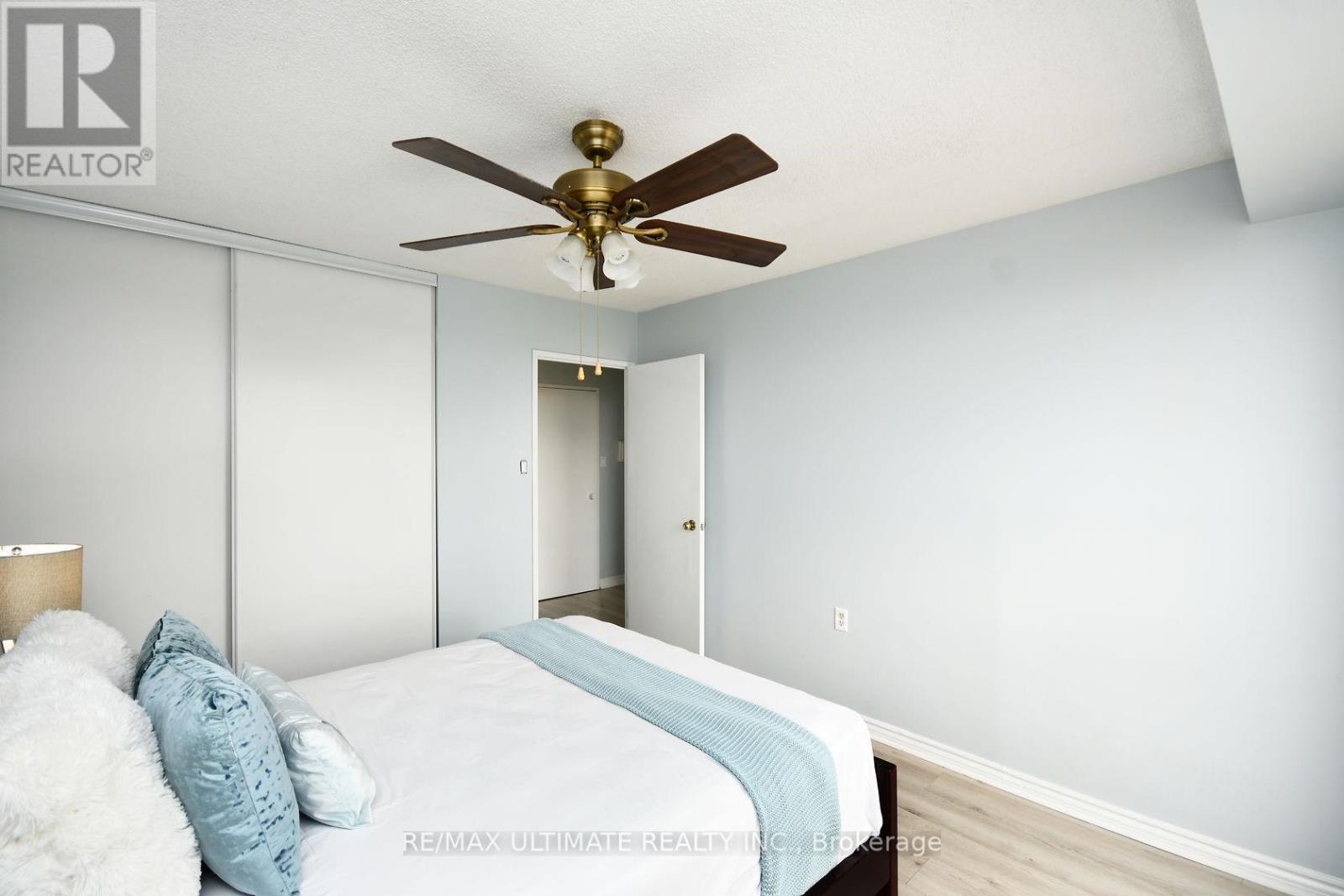 604 - 18 Knightsbridge Road, Brampton, Ontario  L6T 3X5 - Photo 42 - W12836646